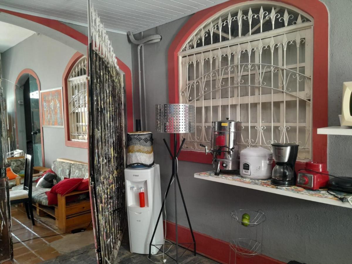 "LE CHAT QUI PECHE" Hostel a 150 metros PRAIA PAJUCARA SAUNA & PISCINA Maceió Exterior foto