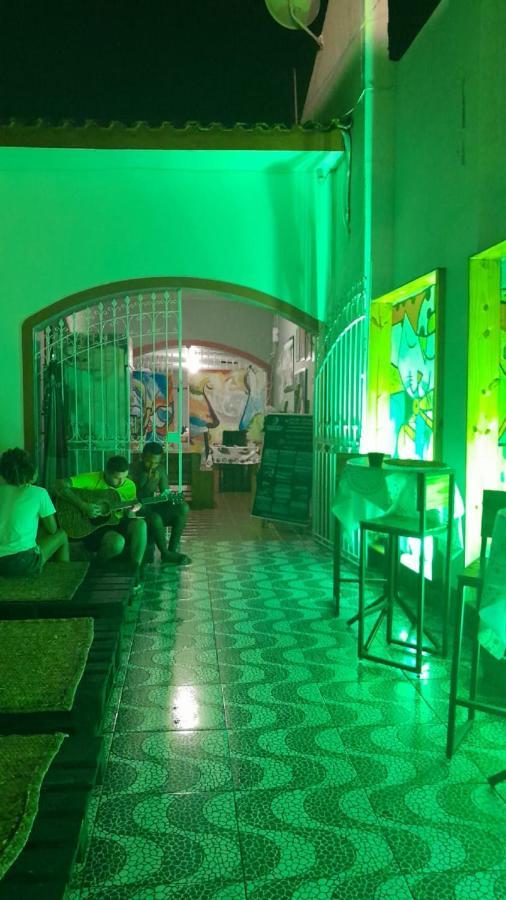 "LE CHAT QUI PECHE" Hostel a 150 metros PRAIA PAJUCARA SAUNA & PISCINA Maceió Exterior foto